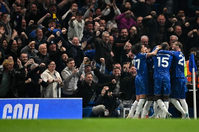 "Canal da transmissão de Chelsea x Legia Varsóvia hoje"