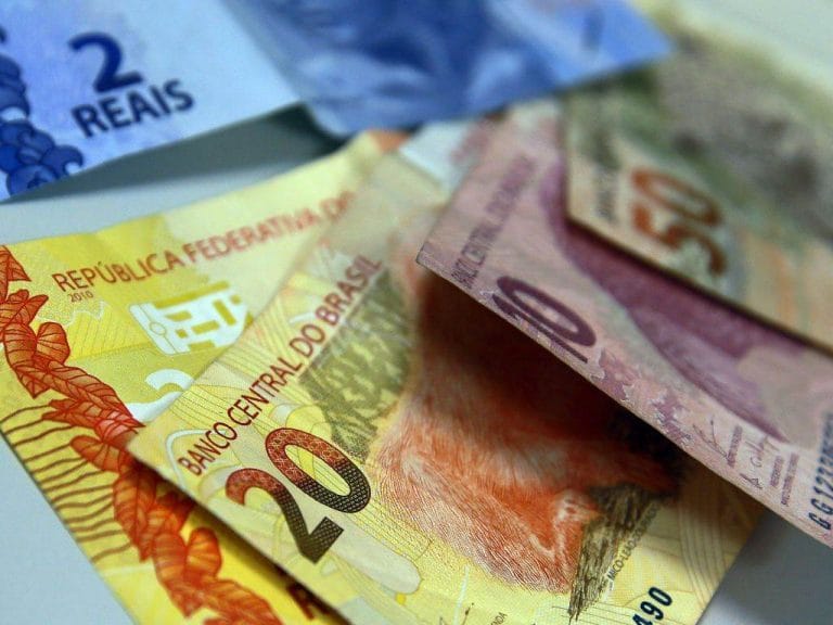 Como pedir empréstimo consignado CLT em bancos