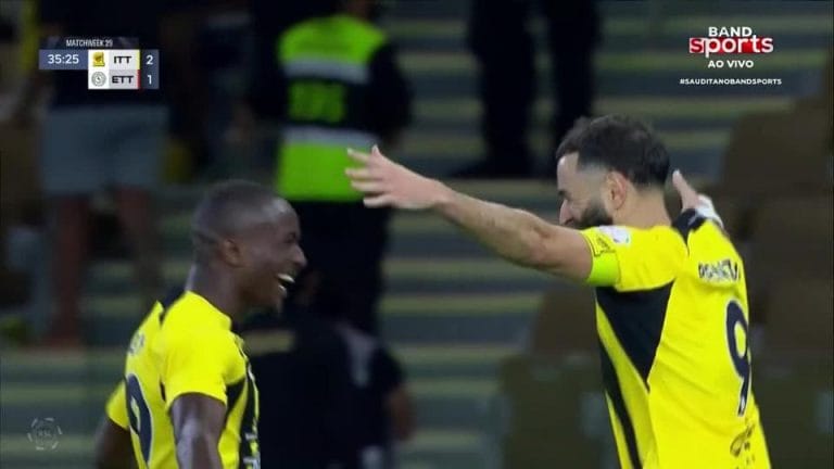 Benzema vira jogo para o Al Ittihad na Liga Saudita