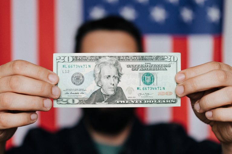 Kinea defende excepcionalismo americano e dólar como moeda global