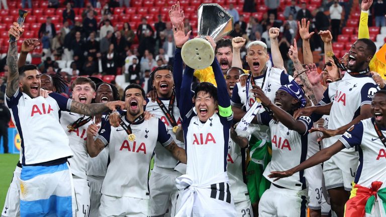 Tottenham vence Manchester United e conquista Europa League