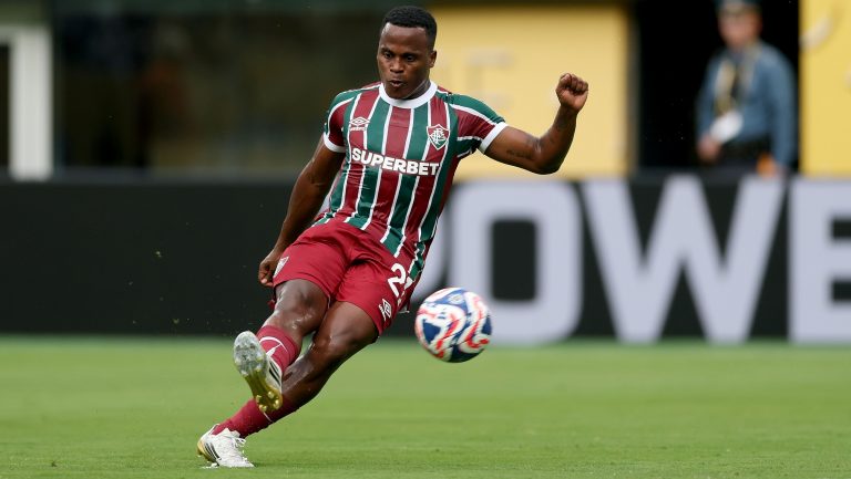 Fluminense enfrenta Mamelodi Sundowns em jogo crucial do Mundial