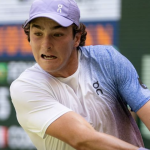 João Fonseca perde para pupilo de Federer em estreia na grama em Halle