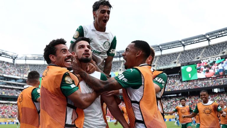 Palmeiras vence Al Ahly e avança no Mundial de Clubes com gols de Flaco López
